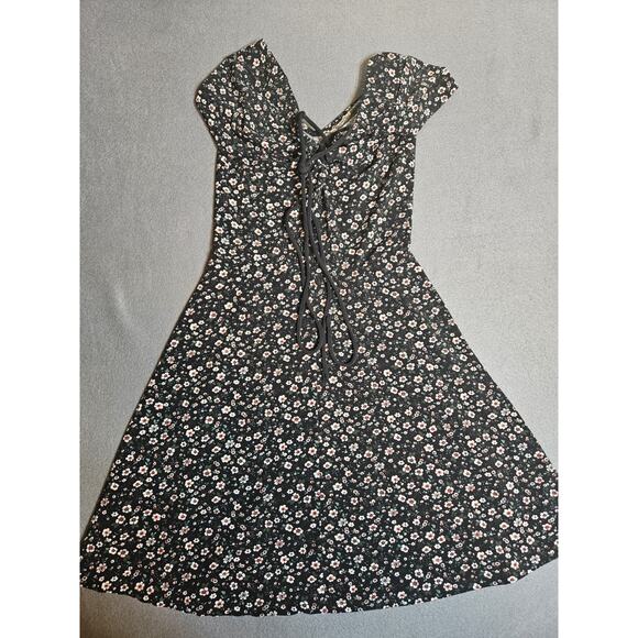 Aeropostale Dresses & Skirts - Aeropostale Dress Womens Extra Small Black Floral Tie-Neck Sundress
